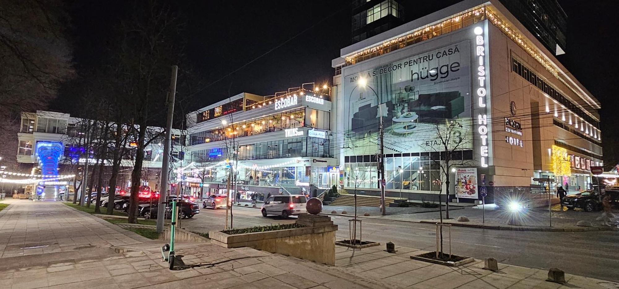 Park & Pedestrian Zone Apartment For4 Kischinau Exterior foto